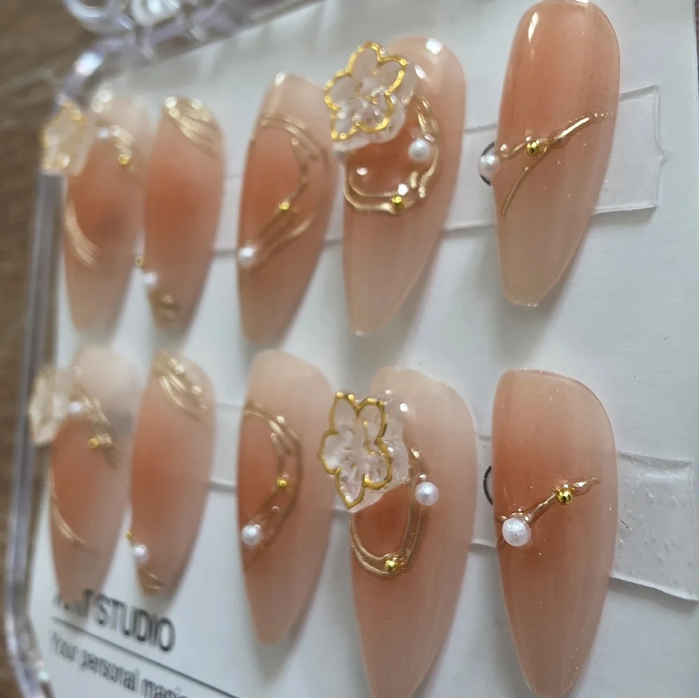 N/A exquisite peach